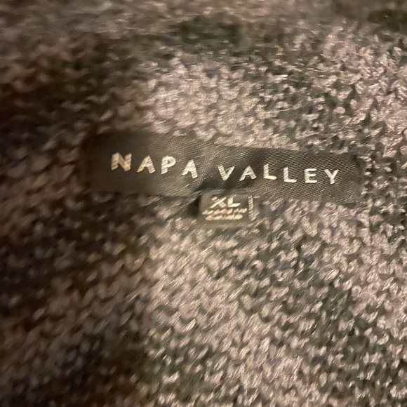 EUC Women’s XL Napa Valley Black & Gray Chevron Zig Zag Cardigan - Picture 6 of 6